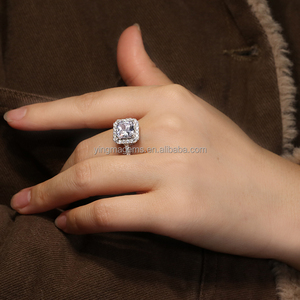 Модное обручальное серебряное кольцо с муассанитом 925 2,5 карат - Product Image 5