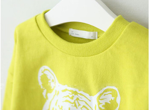 Conjunto de Ropa Infantil de Boutique: Pantalones Deportivos y Sudadera con Estampado de Tigre para Niños - Product Image 2