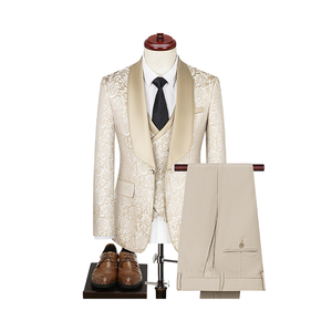 Costumes Terno de Mariage pour Hommes <span class=keywords><strong>Sur</strong></span> <span class=keywords><strong>Mesure</strong></span> Design Italien 2024 Veste de <span class=keywords><strong>Smoking</strong></span> Champagne Pantalon à Braguette Boutonnée Costumes Terno de Marié - Product Image 1