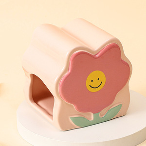 Nichoir en céramique pour hamster, abri pour ours aux poils dorés, idéal pour se rafraîchir et profiter de l'été. Chambre Ice House avec coin salon en céramique - Product Image 5