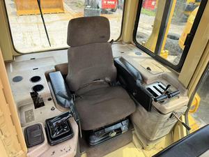 Bulldozer d'occasion Cat D6M en excellent état, engin lourd pour travaux de terrassement, moteur, capacité de bêchage de 4 m, puissance de 148 kW, prêt à l'emploi, en vente. - Product Image 6