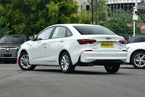 Vehículo nuevo Chevrolet Coruse 2023 1.5L Dual Clutch Pleasure Version 4 puertas 5 asientos Sedan China Vehículos de alta velocidad - Product Image 4