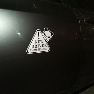 علامة تزيين مغناطيسية ناعمة للسيارة ، يرجى أن يكون السائق صبور ملصق سيارة الوفير المغناطيسي العاكس للسائق الجديد - Product Image 4