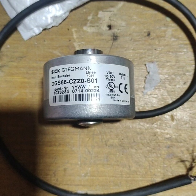 DGS66-CZZ0-S01 Incremental Encoder Series Specs Encoder PLC