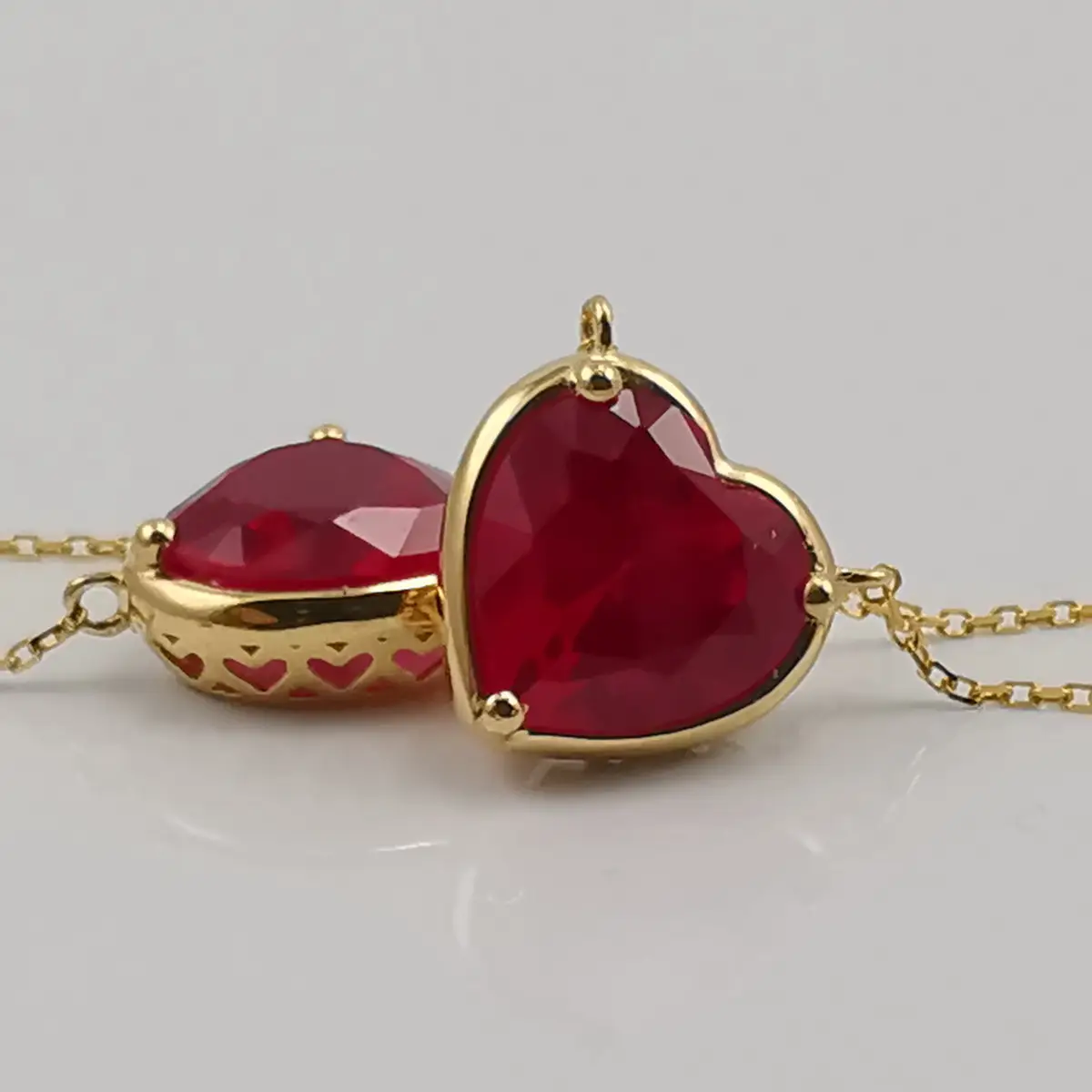 Top quality real solid 18K gold ruby heart shape pendant AU750 fine jewelry gift yellow gold ruby gold O shape necklace pendant