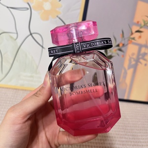 น้ำหอมขายส่งปี 2026 ขนาด 100 มล. บอดี้มิสต์ กลิ่นหอมติดทนนาน กลิ่นกุหลาบ ฟลอรัล วิคตอเรีย ซีเคร็ท น้ำหอมแบรนด์แท้สำหรับผู้หญิง - Product Image 1