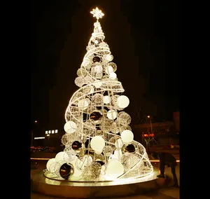 2023 özel açık ticari noel dekorasyon 30ft 40ft 50ft 65ft dev spiral PVC LED aydınlatma noel ağaçları