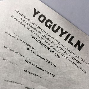 Etiquetas Colgantes de Papel Tyvek Ecológicas Personalizadas con Impresión de Serigrafía para Bolsas y Zapatos con Logotipo Personalizado - Product Image 5