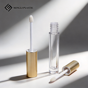 Individuelle Logo-Drucke auf pinkfarbenen, mattierten Lipgloss-Tuben mit transparentem Kunststoff für Kosmetikverpackungen, UV-/Siebdruck. - Product Image 3