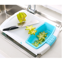 Planche à découper multifonctionnelle intelligente 3 en 1 en plastique vert avec passoire et fonction pliable en PP