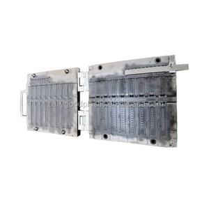 Suministro al por mayor de moldes de silicona de China: Molde de silicona de diseño antiadherente con asa, tapete de silicona para hornear, herramientas para hornear tostadas - Product Image 1