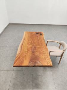 Table de réunion élégante en bois massif à bord naturel, mobilier de bureau contemporain, robuste, écologique, polyvalente, pour hôtel et usage commercial - Product Image 4