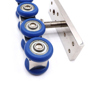 Rouleau <span class=keywords><strong>suspendu</strong></span> personnalisé synthétique à huit roues alliage pour porte coulissante Rouleau de suspension <span class=keywords><strong>Roue</strong></span> supérieure coulissante Rouleaux de porte suspendue Beari - Product Image 2