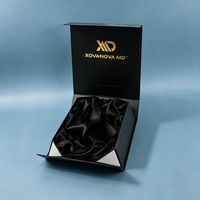 Individuelles Logo Großhandel Luxuriöse Faltbare Schwarze Magnet-Geschenkbox für Kleidung aus Papier mit Band – Premium Magnet-Geschenkverpackung