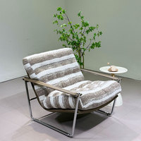Fauteuil d'appoint moderne de luxe en tissu rayé, écologique et portable, avec base en traîneau chromé, style italien, pour salon
