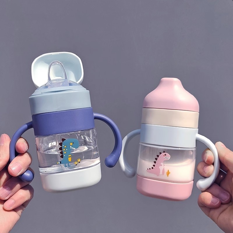 Cartoon Baby Learning Drinking Duckbill Sippy