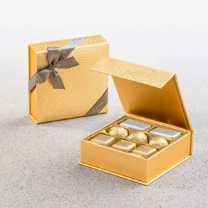 Caja de Regalo de Chocolate Personalizada de Lujo, Caja de Cartón Rígido Vacía con Ventana Transparente y Cierre Magnético para Navidad o Bodas - Product Image 2