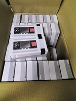 Console de jeu vidéo portable 8 bits au prix d'usine, 200 jeux rétro classiques intégrés, batterie rechargeable Lion, écran TFT de 2,8 pouces