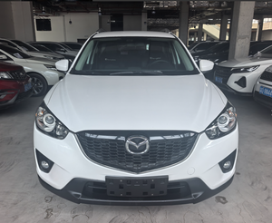 SUV compact 5 places 2015, empattement 2700 mm, coffre 490 L, 2 roues motrices, stock disponible, climatisation automatique, radar arrière, faible consommation, SUV d'occasion - Product Image 6