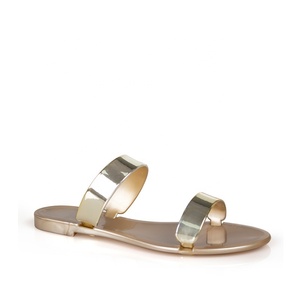 Sandales plates à semelle intérieure en PVC pour femmes dernière mode du fabricant de chaussures pour l'extérieur et l'été - Product Image 1
