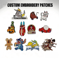 Davina Create Patchs brodés personnalisés thermocollants en tissu 3D avec formes de cœur et de fleur pour vêtements, chapeaux et badges - Support en résine