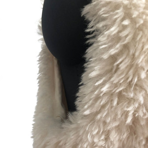Manteau en <span class=keywords><strong>fausse</strong></span> <span class=keywords><strong>fourrure</strong></span> d'hiver personnalisé, blanc, fait main, sans manches, pour femmes - Product Image 5