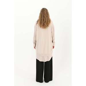 Blusa Túnica Elegante Beige para Mujer Puane con Detalle de Camisa, Tela Cómoda, Top Versátil de Manga Larga para Uso Diario - Product Image 3