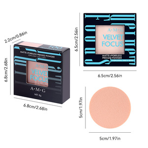 Palette de poudre compacte Quad Square tout-en-un, couvrance modulable, effet illuminant, résistant à la transpiration, texture ultra fine - Product Image 5