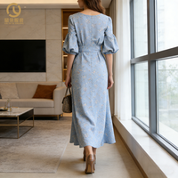 Robe pour femme en lin pur, col en V, manches bouffantes, style tendance 2026, de haute qualité, sur mesure, usine de vêtements, grossiste de mode