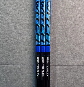 Bâton de hockey sur glace blanc 2025 All Kick, droitier/gaucher, logo personnalisé, flexibilité totale P92 P28, pour seniors, bâton de gardien de but avec bande antidérapante - Product Image 1