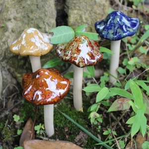 Ecofriendly Happy Festival piccolo ornamento di ceramica fungo porcellana semplicità moderna decorazione per la casa regalo per <span class=keywords><strong>il</strong></span> <span class=keywords><strong>giardino</strong></span> - Product Image 5