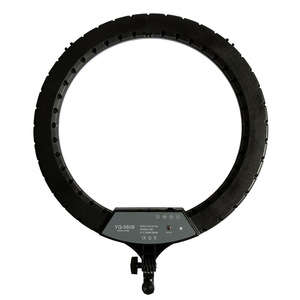 Anneau lumineux de <span class=keywords><strong>22</strong></span> <span class=keywords><strong>pouces</strong></span> 55W à <span class=keywords><strong>prix</strong></span> d'usine avec trépied réglable pour diffusion en direct - Product Image 5