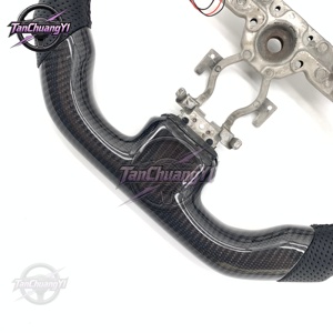 <span class=keywords><strong>Volant</strong></span> de voiture en fibre de carbone noire personnalisé, livraison rapide d'usine, pour Infiniti G37 <span class=keywords><strong>G27</strong></span> - Product Image 5