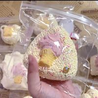 Jouets en silicone faits à la main à texture éclatante et onctueuse comme de l'eau, super doux et à récupération lente, cadeau anti-stress pour fêtes