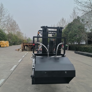 Carretilla elevadora de combustión interna con motor diésel directo de fábrica 3,5 T con cubo basculante para carretillas elevadoras de terreno agrícola - Product Image 5