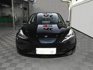 รถยนต์ไฟฟ้ามือสอง <span class=keywords><strong>Tesla</strong></span> Model <span class=keywords><strong>3</strong></span> ปี 2019 พวงมาลัยซ้าย ระยะทางวิ่ง 310 ไมล์ หน้าจอ 15 นิ้ว ขับเคลื่อนล้อหลัง 5 ที่นั่ง ขาย - Product Image 1