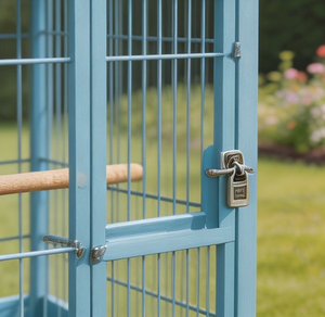 Jaula para Pájaros Móvil de Madera de Abeto Pintada en Azul Cielo, Moderna y de Lujo, con Ruedas Bloqueables para Fácil Desplazamiento, Apta para Interiores y Exteriores, Casa para Pájaros Pequeños - Product Image 3