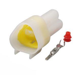 <b>3</b> <b>Pin</b> Automotive Waterproof Plug And <b>Socket</b> Connector White Plastic IP20 Car Use - Product Image 3
