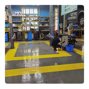 Heavy Duty Anti-Slip PVC Interlocking Garage Floor Tiles Modular PVC Vinyl Flooring Easy Click Installation for Indoor Use - Product Image 2
