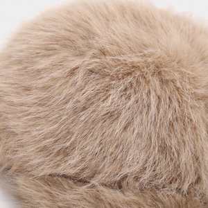 Casquette de baseball chaude en fausse fourrure de renard épaisse de couleur unie pour l'hiver, casquette de baseball en peluche tendance pour femmes - Product Image 6