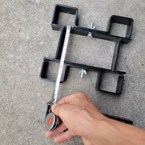 Morsetto Semplice a Quattro Fori per Fissaggio Accessori per Tavolo da Palco 4ft X4ft 1220mmx1220mm - Product Image 1