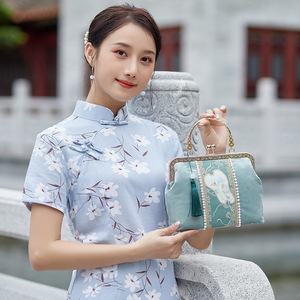 Bolsos de Hombro Clásicos de Lujo Hechos a Mano de Moda Vintage China para Mujer, Bolsos de Mano Portátiles <span class=keywords><strong>con</strong></span> Correa Individual y Cadenas de Perlas para Mujer 2022 - Product Image 4