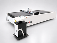 Machine de découpe de mousse EVA CNC à couteau oscillant pour emballage en mousse