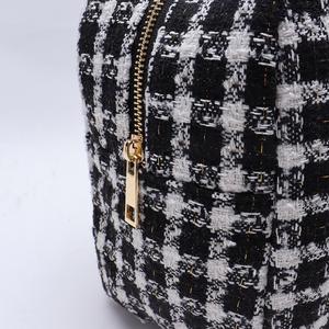 Custom DIY Letter Large Eco-Friendly Cosmetic Bag Women Elegant Fashion Travel Zipper Makeup Pouches Organizer Reusable <b>Storage</b> - Product Image 3