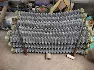 Malla de <span class=keywords><strong>alambre</strong></span> de enlace de cadena galvanizada en caliente, cerca de malla de <span class=keywords><strong>alambre</strong></span> y romboide de fábrica de China - Product Image 5