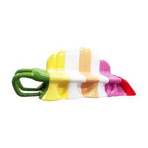 Banc en plastique coloré en forme de homard pour mobilier de centre commercial, design durable, fabrication sur mesure - Product Image 5