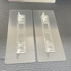 Support adhésif en PVC pour étagère, crochet simple transparent 14 cm x 6 cm pour étagères et cloisons de placards - Product Image 2