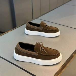 Nouvelles chaussures de marche pour hommes, style simple, couleur unie, polyvalentes, respirantes, dessus en PU, semelle en caoutchouc, confortables et élégantes - Product Image 2