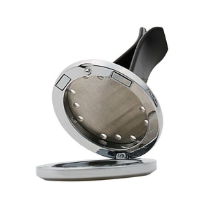 Colore oro deodorante per auto diffusore Clip olio essenziale Aroma profumo medaglione diffusore per auto clip di sfiato deodorante per auto come <span class=keywords><strong>regalo</strong></span> - Product Image 2