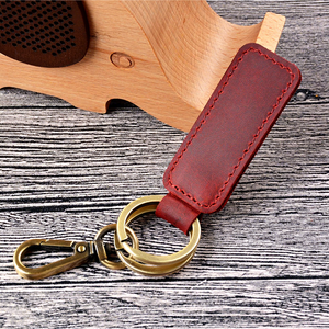 Porte-clés de voiture personnalisé en cuir véritable fait main, style vintage, en cuir de vachette et bronze, petit cadeau créatif, stock d'usine, vente en gros - Product Image 3